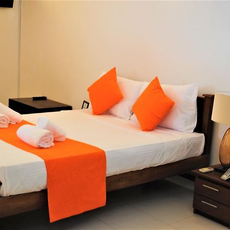 Prego Suites Ettukala Kültér fotó
